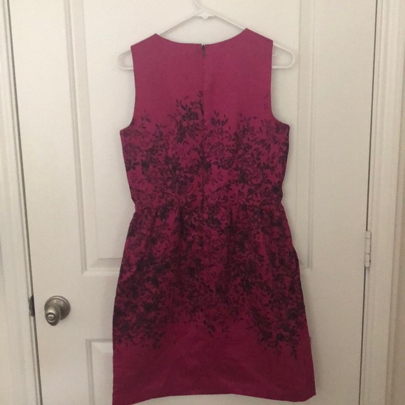 Pink and black floral print dress from Taylor! - Picture 2 of 4